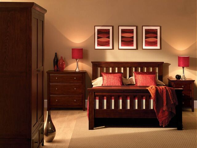 BEDROOM 22